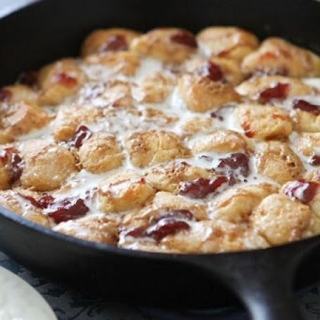 Peanut Butter & Jelly Monkey Bread