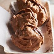 Cocoa Crunch Meringue Sandwiches