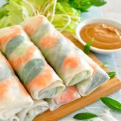 Vietnamese Rice Paper Rolls (Spring Rolls)