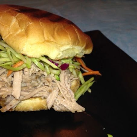 Broccoli Slaw & Sauce