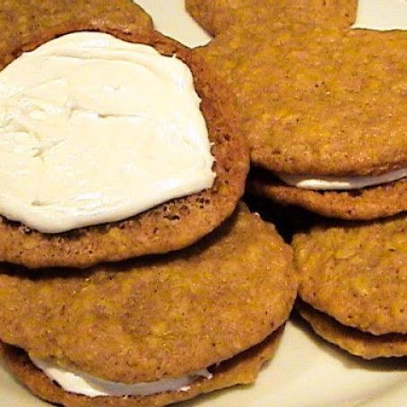 Little Debbie Oatmeal Creme Pies*