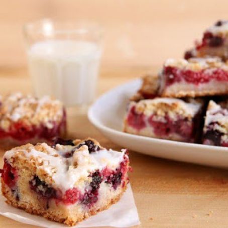 Summer Berry Cobbler Bars