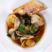 Mario Batali's Steamed Clams in Spicy Brodetto with Garlic Bread