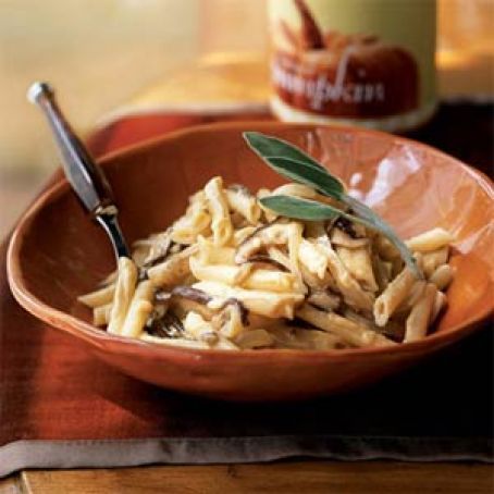 Pasta with Mushrooms and Pumpkin Gorgonzola Sauce