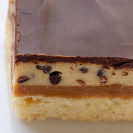 Cookie Dough Billionaire Bars