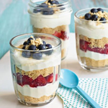 PHILADELPHIA Cheesecake Parfaits