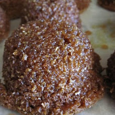 Honey Bran Muffins - Mimi's Cafe
