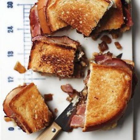 Bacon-Blue Cheese Sandwiches