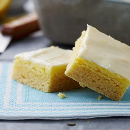 Lemon Cheesecake Bars
