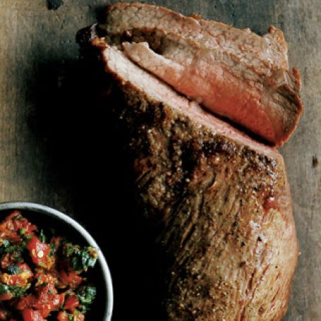 TRI-TIP ROAST WITH SUN-DRIED TOMATO AND ROASTED-PEPPER RELISH