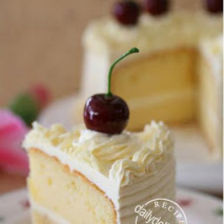 CAKE - White Chocoalte Cake with White Chocolate Butter Cream Frosting