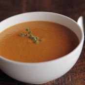 Carrot-Thyme Soup with Cream (Pioneer Woman)