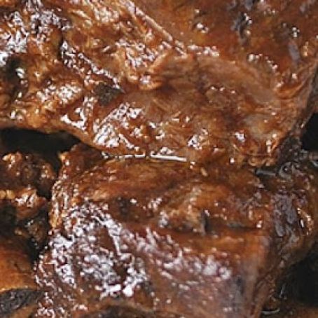Slow Cooker Balsamic Short Ribs