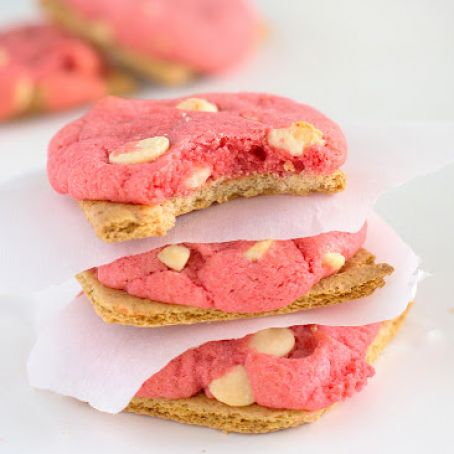 Strawberry Cheesecake Cookies