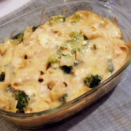 Creamy Chicken Broccoli Bake