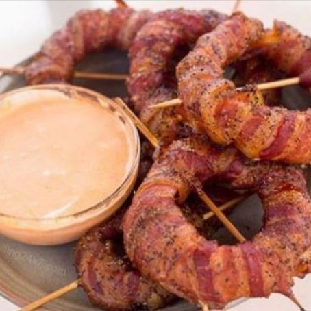 Spicy Sriracha & Smoked Bacon Wrapped Onion Rings