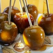 Halloween Toffee Apples