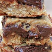 Deep Dish Oatmeal Fudge Bars
