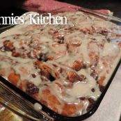 CINNAMON ROLL CAKE