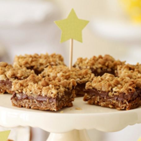 Peanut Butter & Chocolate Crumble Bars