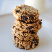 Guilt-free oatmeal raisin cookies