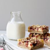 Cherry Cheesecake Crumb Bars