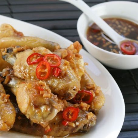 CHICKEN - Baked Chicken Wings with Octo Vinaigrette