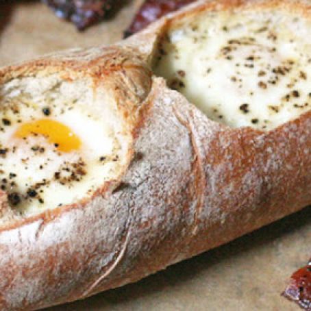 Eggs in a Loaf