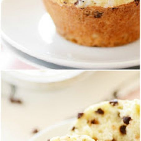 Bakery Style Chocolate Chip Muffins