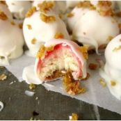 Strawberry Cheesecake Bites