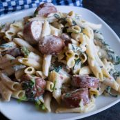 Creamy Garlic Mozzarella Pasta with Spinach & Sausage!