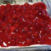 Easy No-Bake Cherry Delight