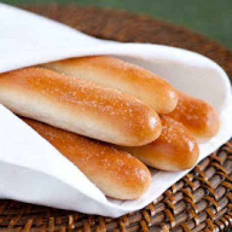 Olive Garden Breadsticks {Copycat Recipe}