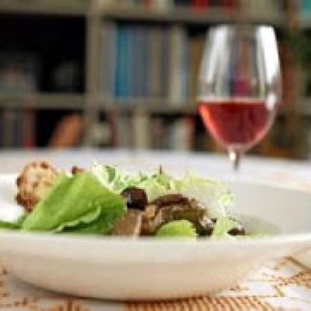 SALAD OF BITTER LETTUCE AND MUSHROOM CONFIT