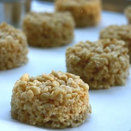 Salted Caramel Rice Krispie Treats