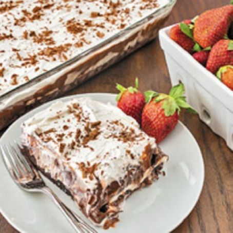 CHOCOLATE CREAM DESSERT