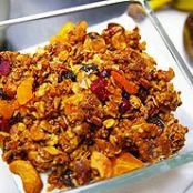 MAPLE FRUIT AND NUT GRANOLA