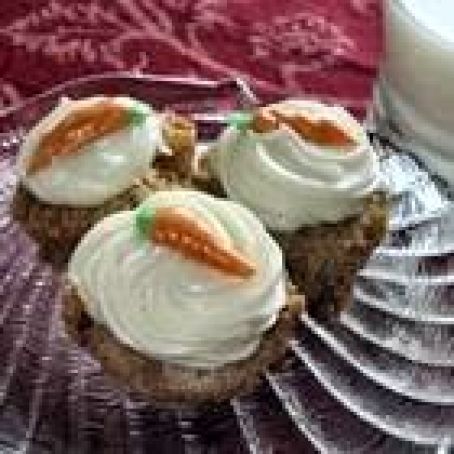 Carrot Cupcakes with White Chocolate Cream Cheese Icing