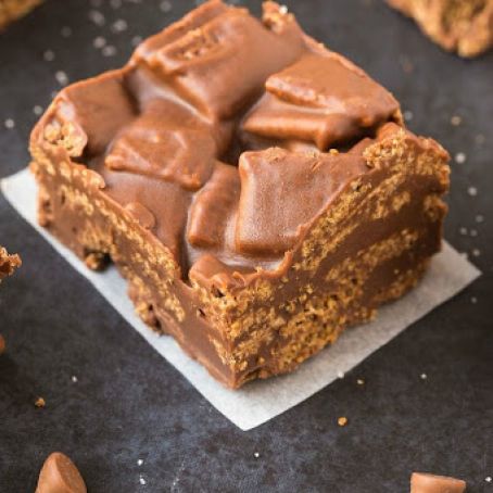 No Bake Peanut Butter Kit Kat Crunch Bars