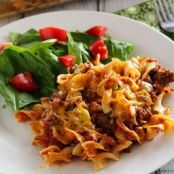 Amish Beefy Sour Cream Noodle Bake