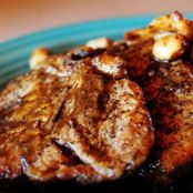 Pork Chops with Wine and Garlic