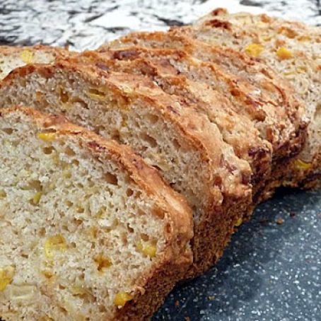 Apple Cheddar Corn Bread