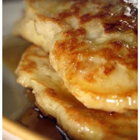 Apple Wheat Pancakes with Cinnamon Cream Syrup