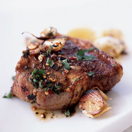 Lamb Chops with Sizzled Garlic