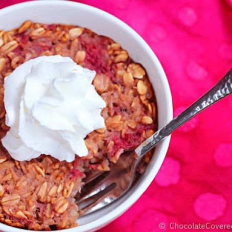 Strawberry Shortcake Baked Oatmeal