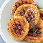 BBQ Onion Steaks with Honey-Mustard Sauce