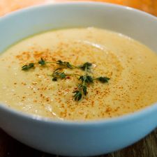 Low Carb Cauliflower Cheddar Soup