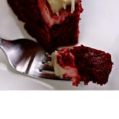 Red Velvet Cheesecake Bundt Cake
