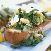 Broccoli Raab & Cannellini Beans over Garlic Bread