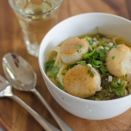 Scallops with Lime and Cilantro